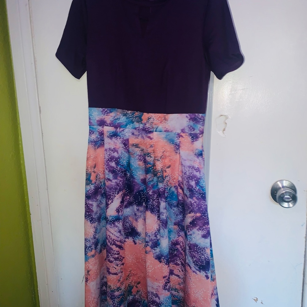 :) - Picture 2 of 7
